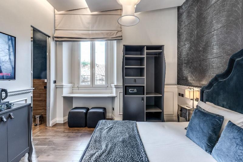 Rhea Silvia Luxury Rooms Spagna - Oda