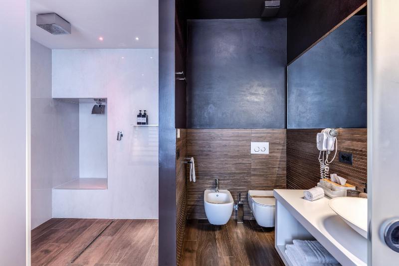 Rhea Silvia Luxury Rooms Spagna - Oda