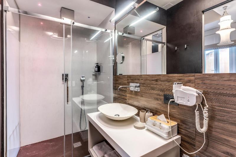 Rhea Silvia Luxury Rooms Spagna - Oda