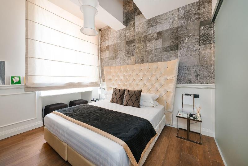 Rhea Silvia Luxury Rooms Spagna - Oda