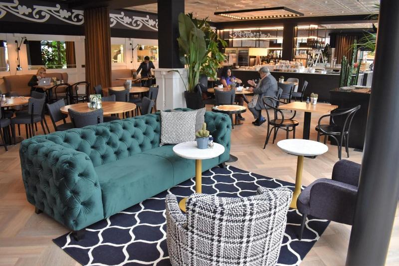 Hotel Theater Figi - Bar