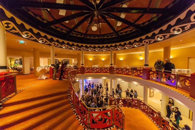 Hotel Theater Figi - Lobi