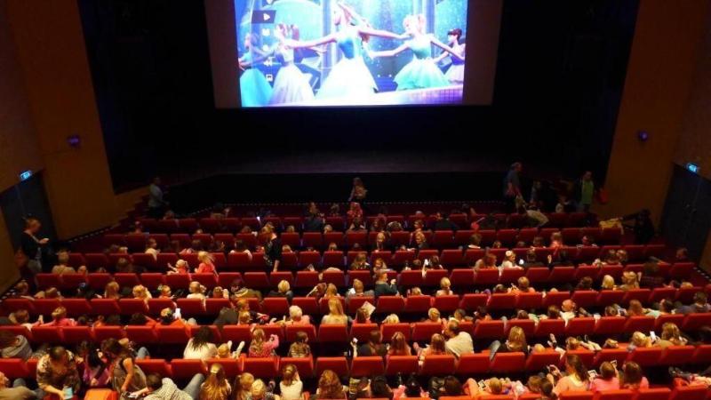 Hotel Theater Figi - Toplantı