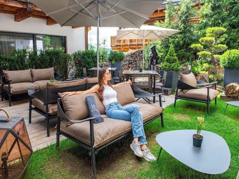 Hotel Montchalet - Teras