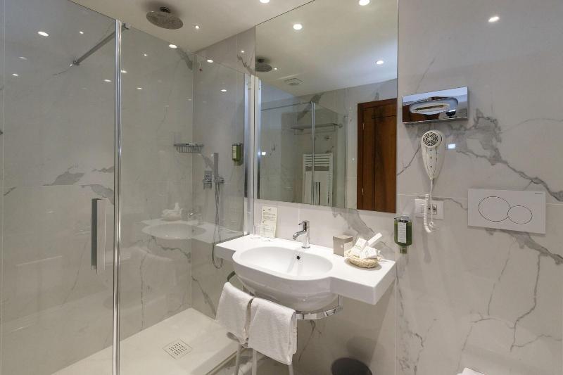 Hotel Terme Millepini - Oda