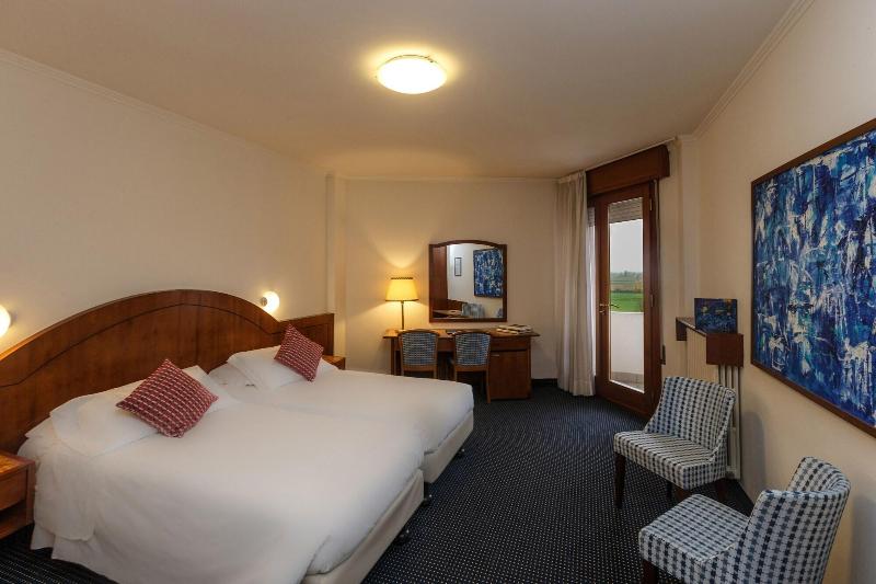 Hotel Terme Millepini - Oda
