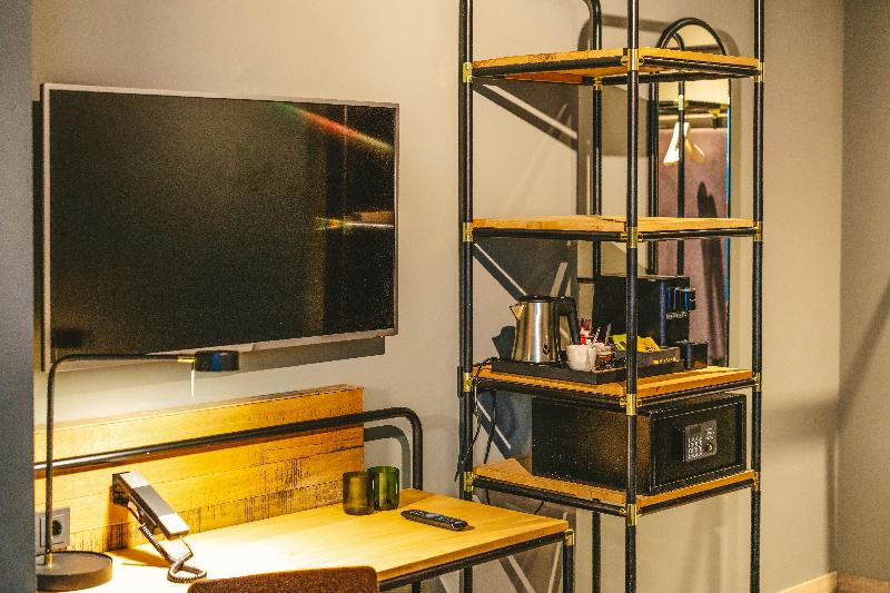Four Elements Hotel Amsterdam - Oda