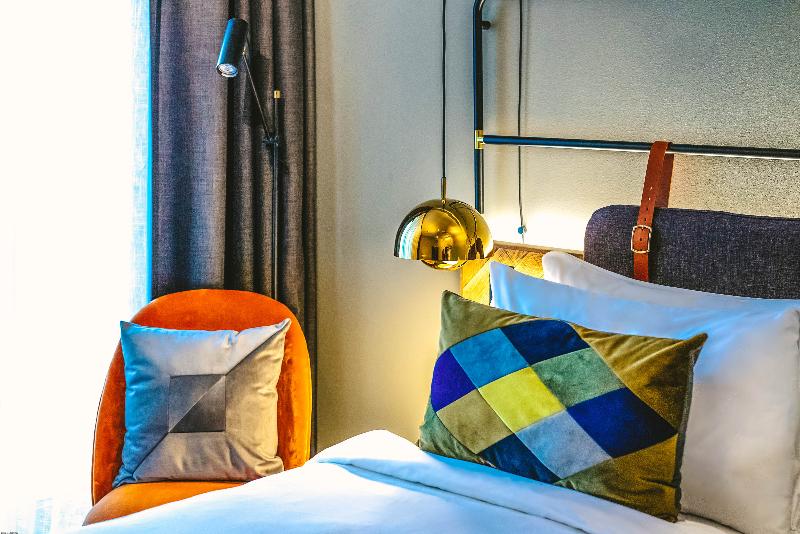 Four Elements Hotel Amsterdam - Oda
