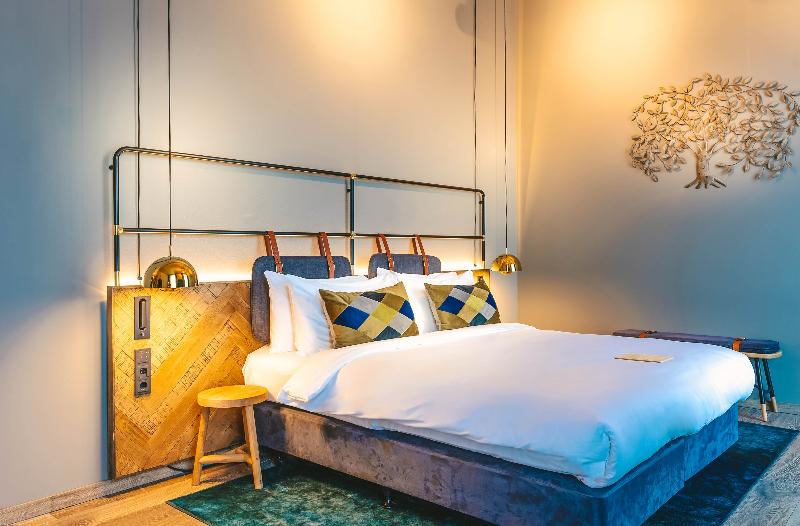 Four Elements Hotel Amsterdam - Oda