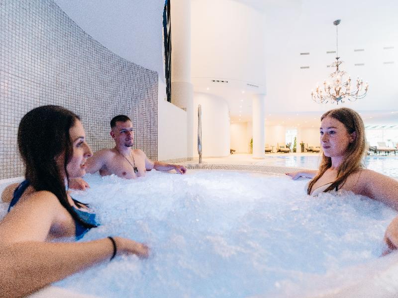 Walliserhof Grand-Hotel & Spa - Havuz