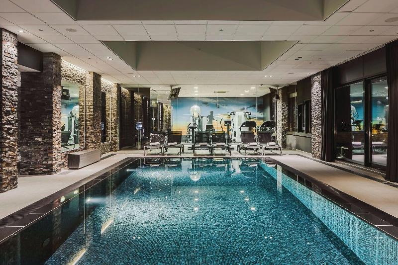 Van Der Valk Hotel Dordrecht - Havuz
