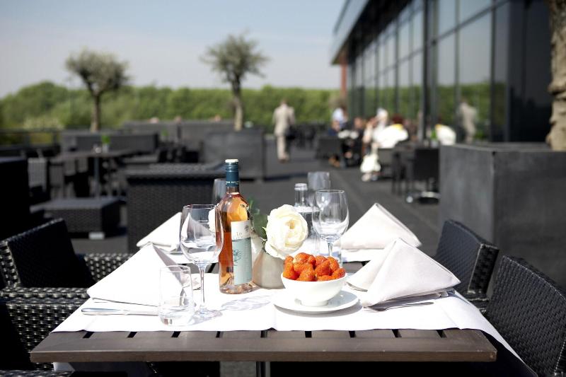Van Der Valk Hotel Dordrecht - Teras