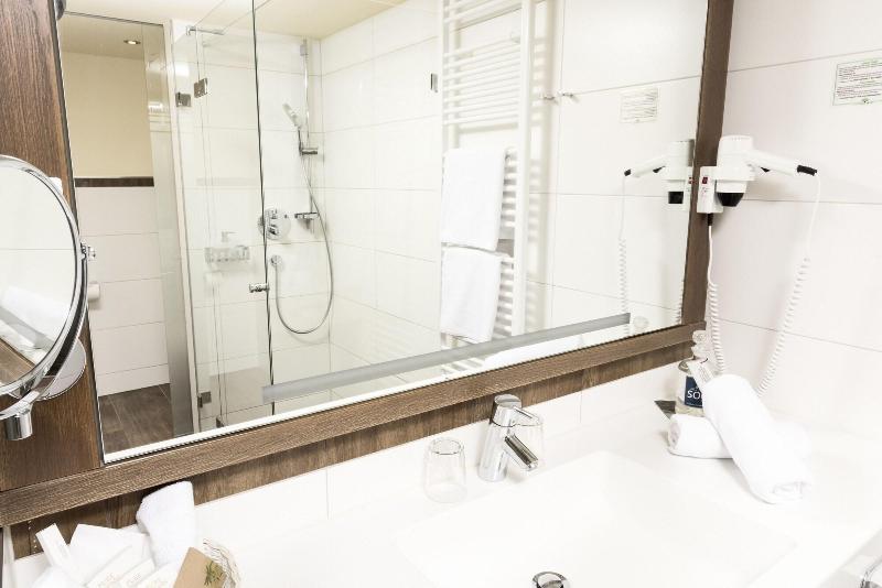 Hotel & Spa Ebner's Waldhof am See - Oda