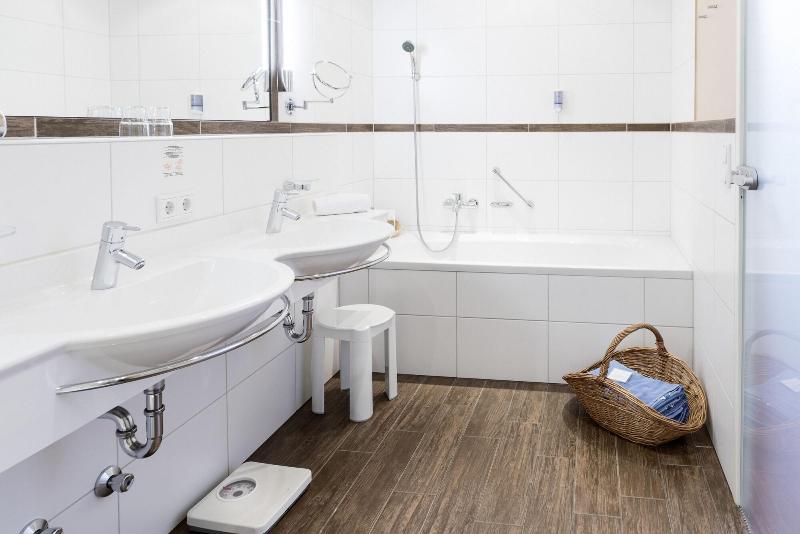 Hotel & Spa Ebner's Waldhof am See - Oda