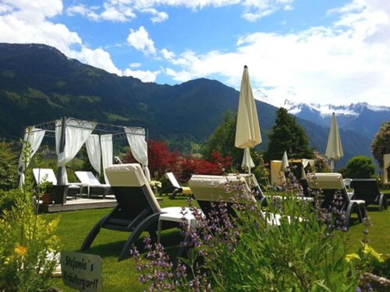 Alpenhotel Stefanie - Genel
