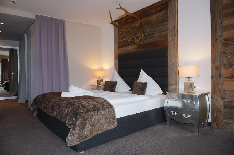 Alpenhotel Stefanie - Oda