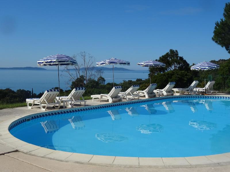 Hôtel Azur - Genel