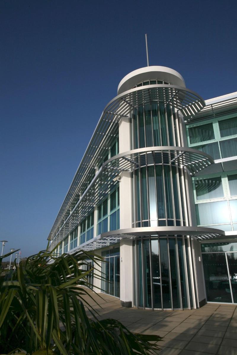 Captains Club Hotel - Genel