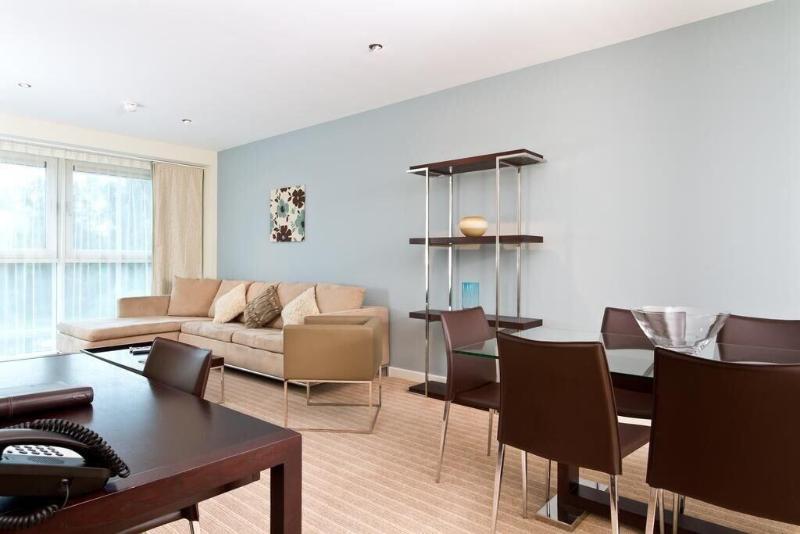 Captains Club Hotel - Oda