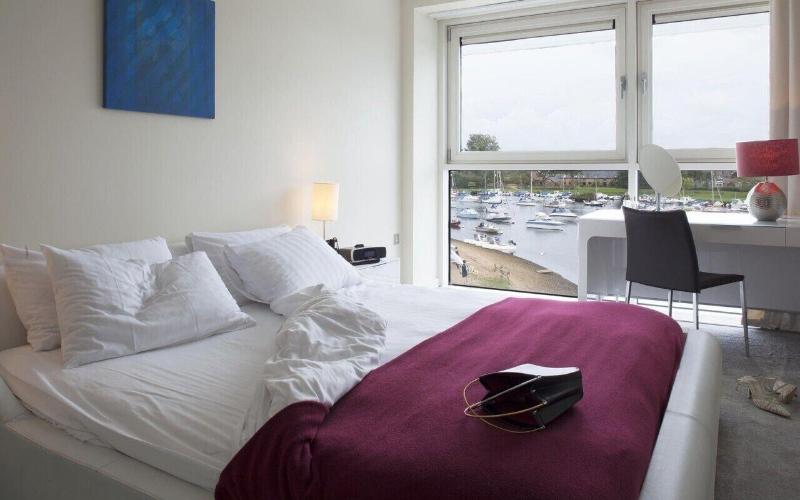 Captains Club Hotel - Oda