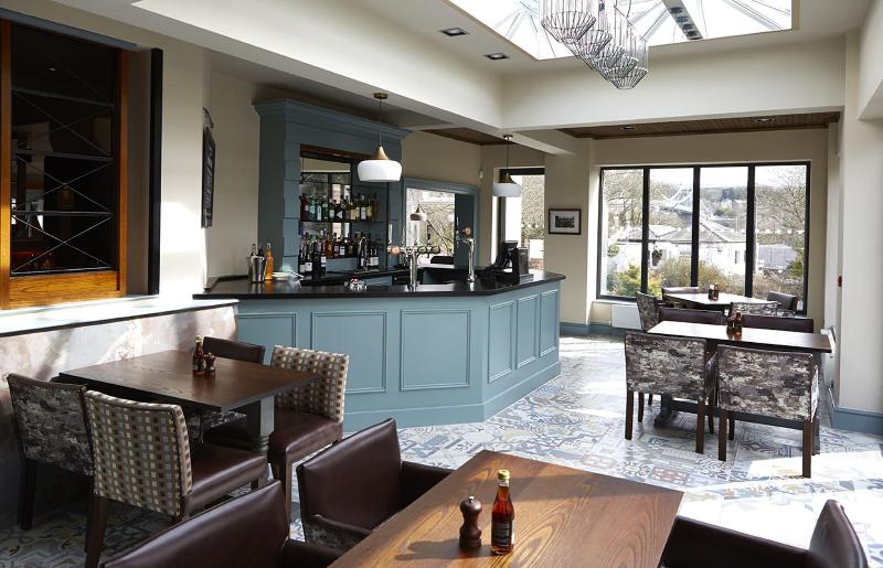 The Anglesey Arms - Bar