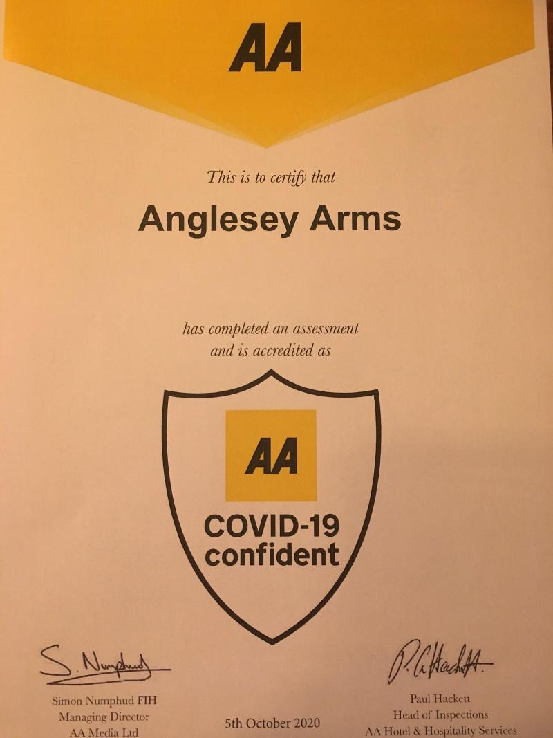 The Anglesey Arms - Aktivite