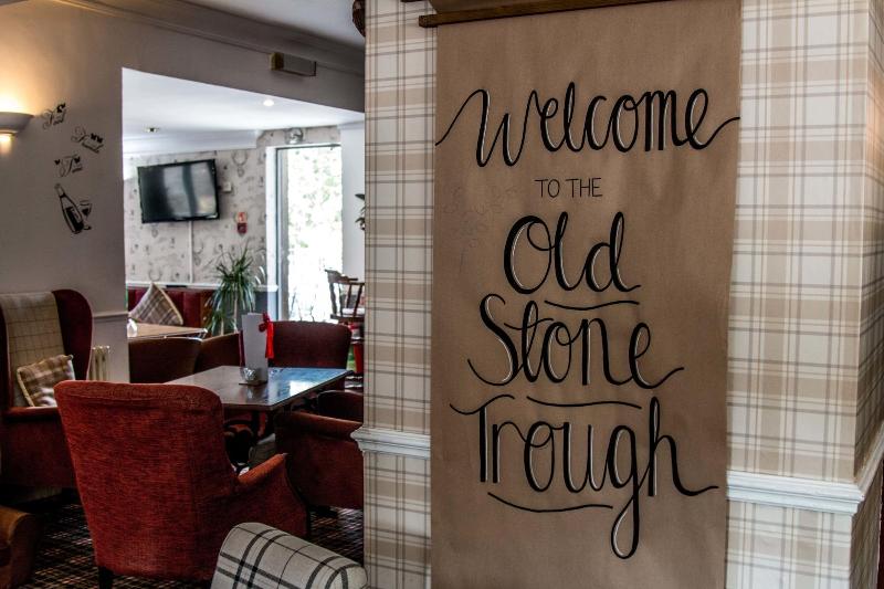 Old Stone Trough - Restoran