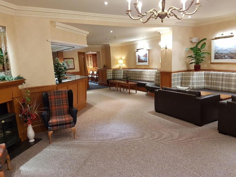 Loch Long Hotel - Lobi