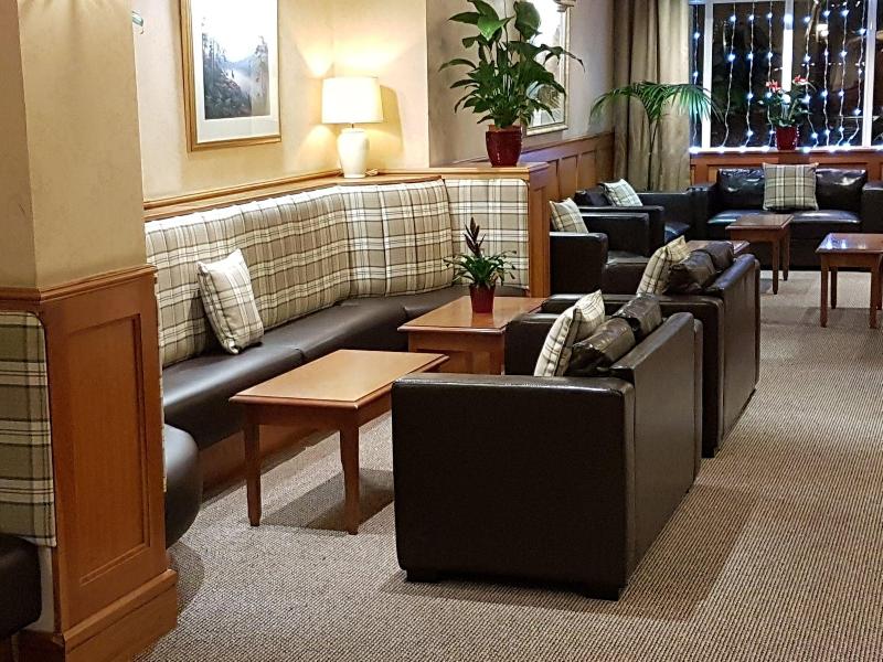 Loch Long Hotel - Lobi