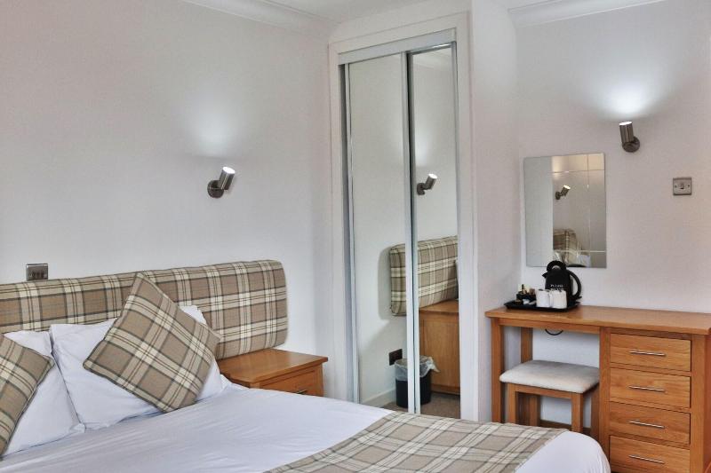 Loch Long Hotel - Oda