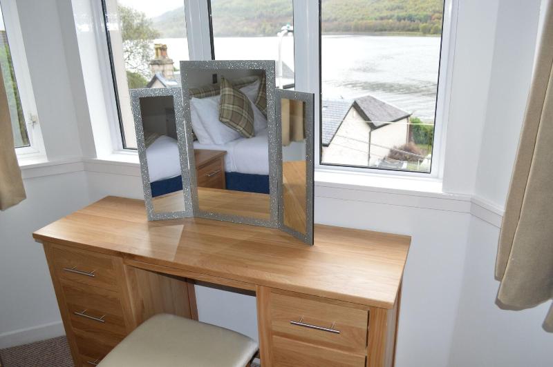 Loch Long Hotel - Oda