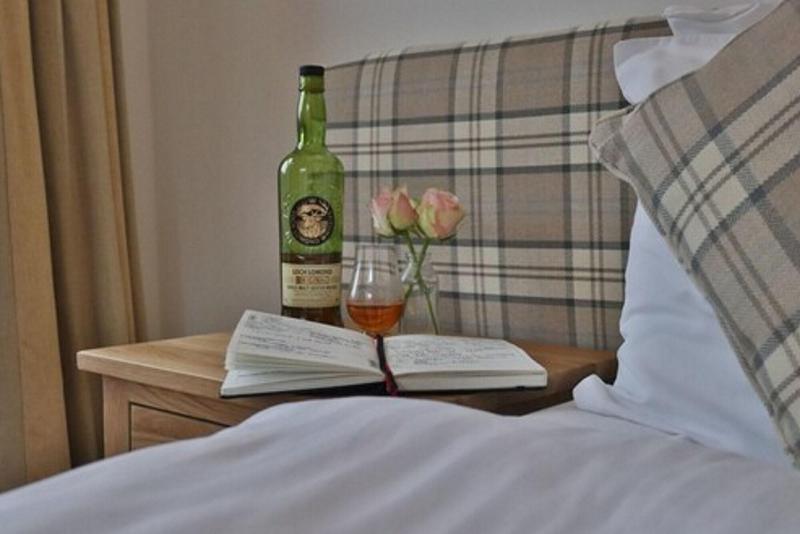 Loch Long Hotel - Oda