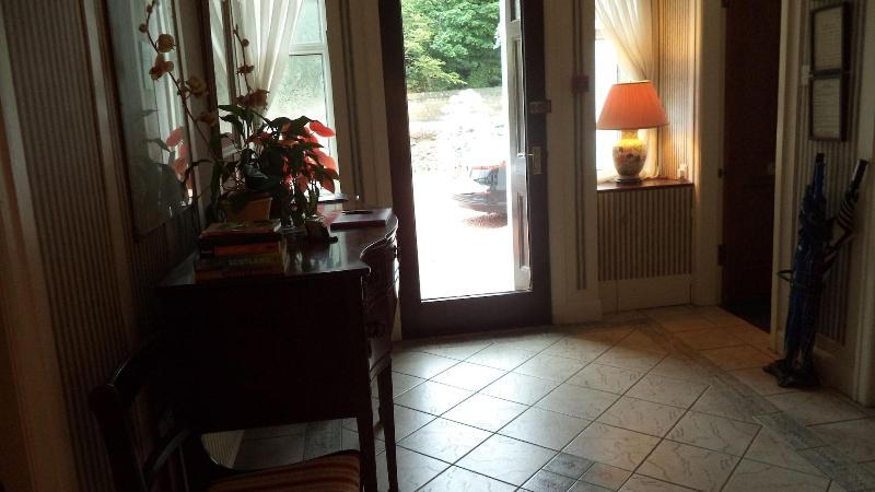 Acer Lodge Guest House - Lobi