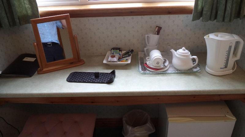 Acer Lodge Guest House - Oda