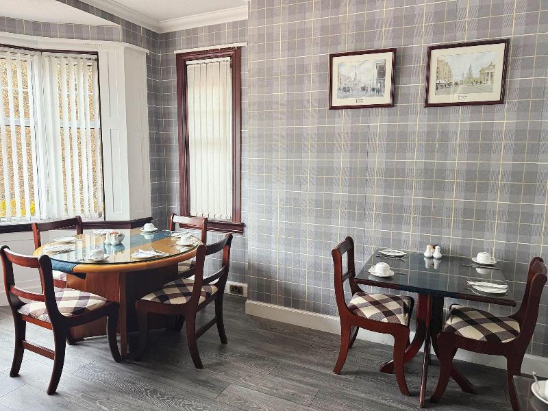 Acer Lodge Guest House - Restoran