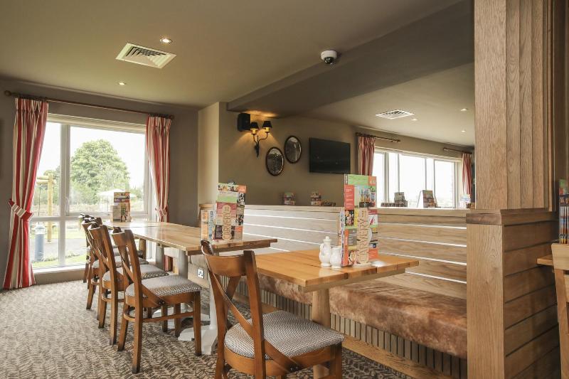 Spring River Ebbsfleet by Marston's Inns - Restoran