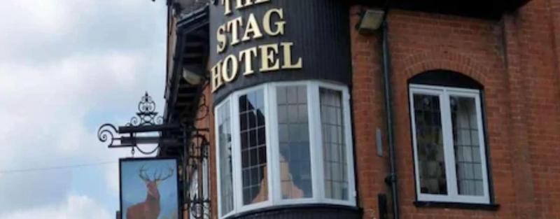 The Stag Hotel - Genel