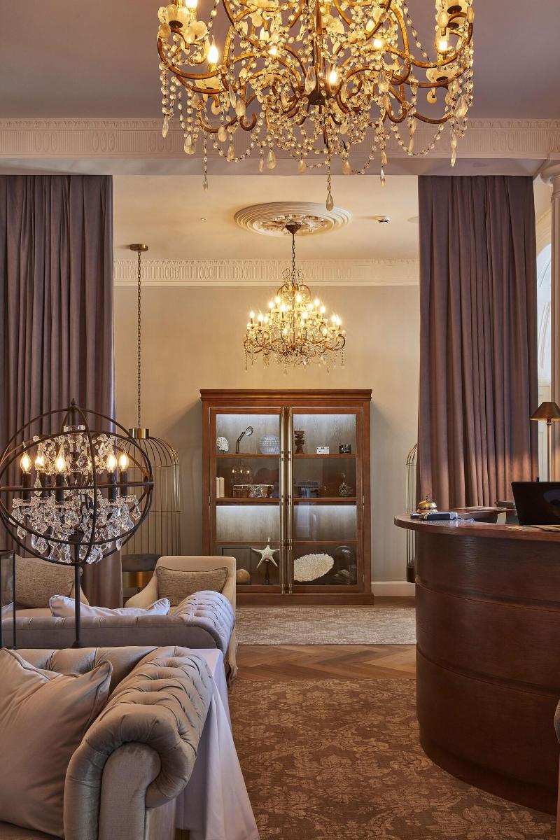 Lympstone Manor Hotel - Lobi
