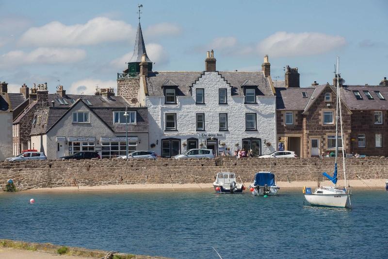 The Ship Inn - Genel