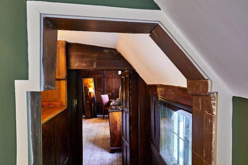 Ockenden Manor Hotel & Spa - Oda