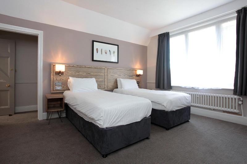 Bear Inn, Somerset by Marston's Inns - Oda