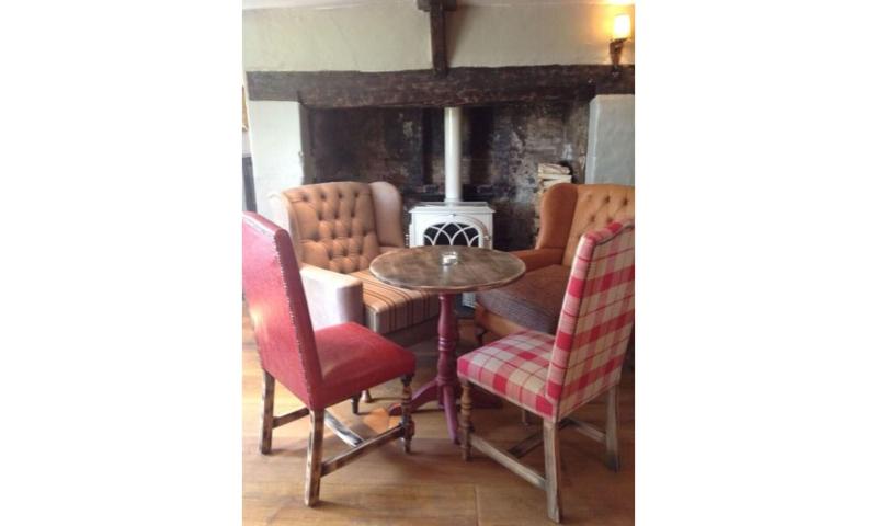 The Crown Pub Dining Rooms - Bar