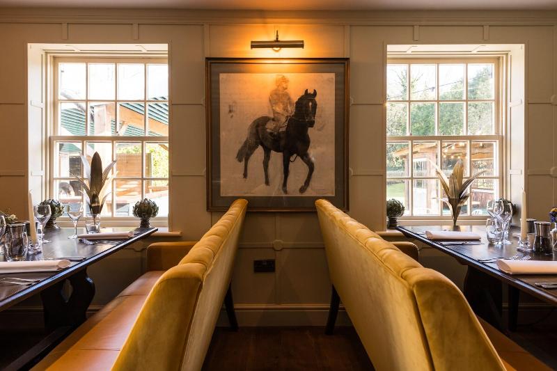Queens Arms - Restoran