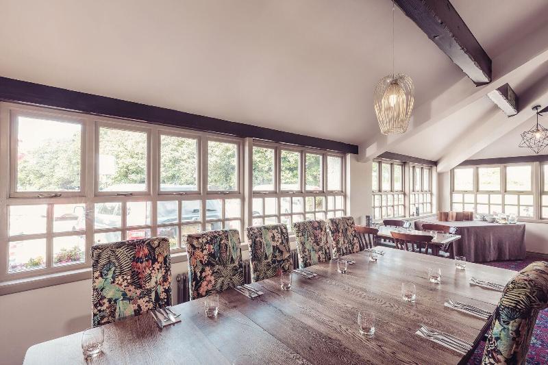Longlands Inn And Restaurant - Restoran