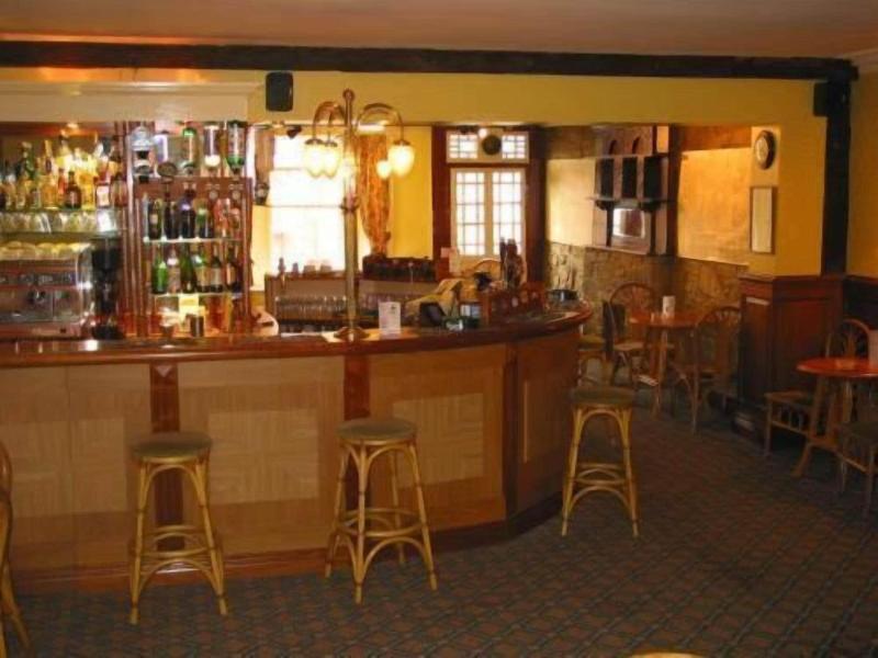 The Burton Hotel And Cloud Nine - Bar