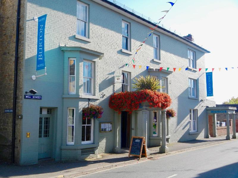 The Burton Hotel And Cloud Nine - Genel