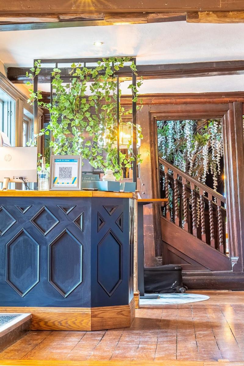 Hartford Hall, Northwich by Marston's Inns - Lobi