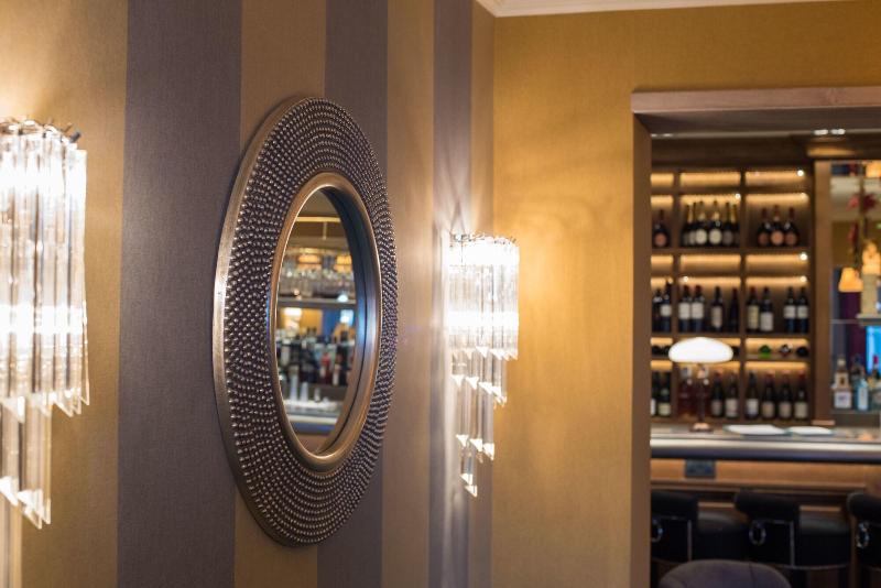Alderley Edge Hotel - Bar