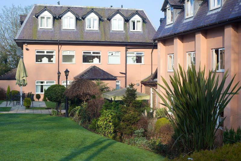 Alderley Edge Hotel - Genel