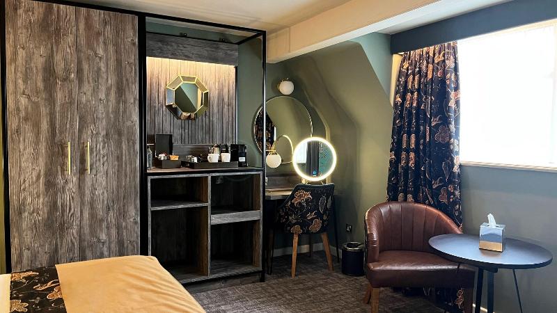 Alderley Edge Hotel - Oda